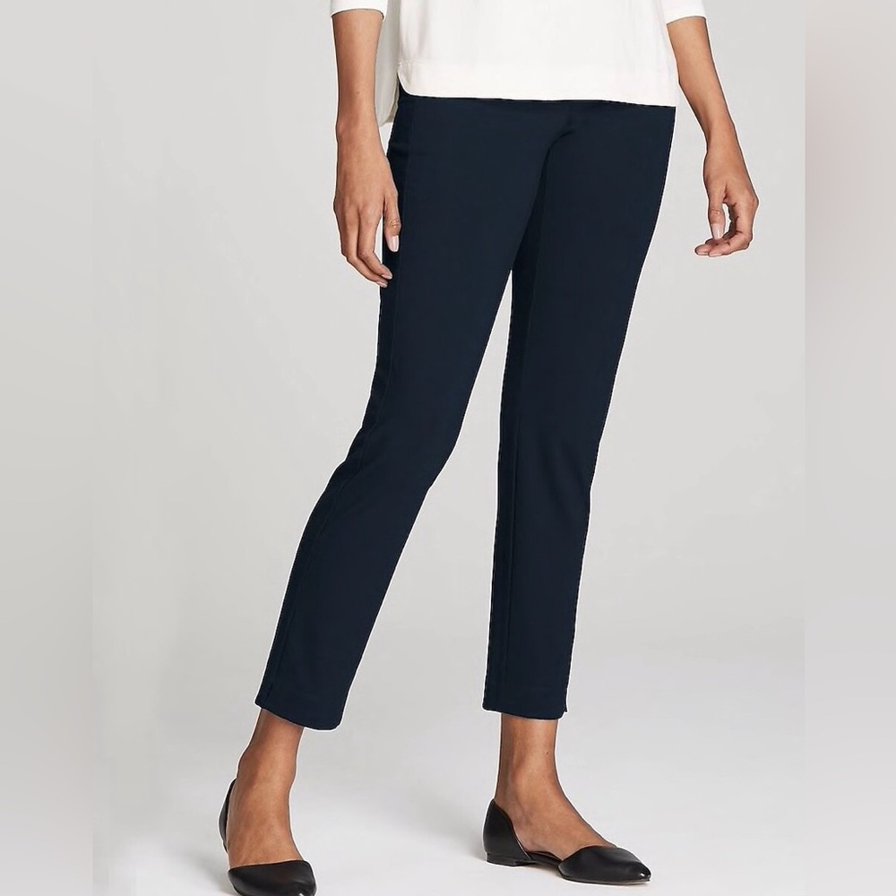 J. Jill. Wear Ever Collection Forward Seam Slim Ankle Pant. Black. Size Small.